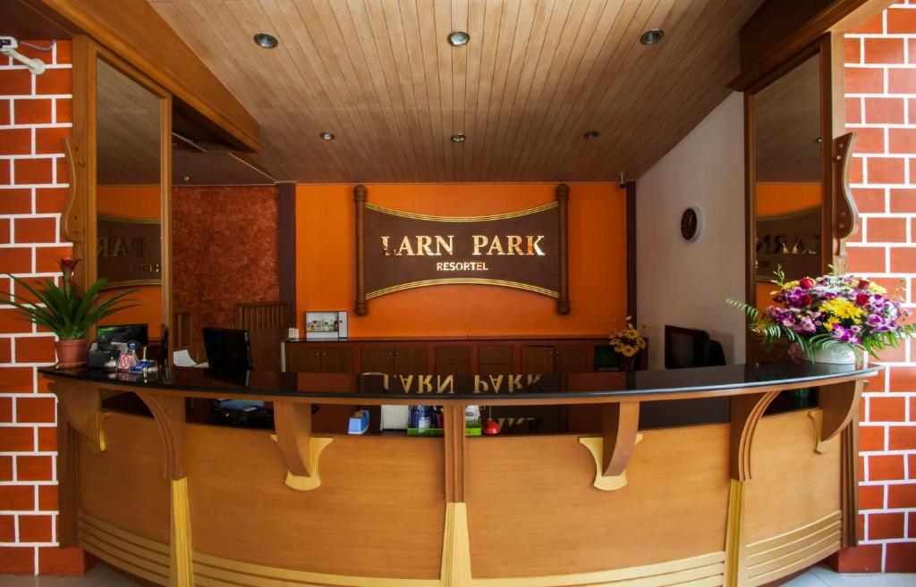 Larn Park Resortel Patong Exterior photo